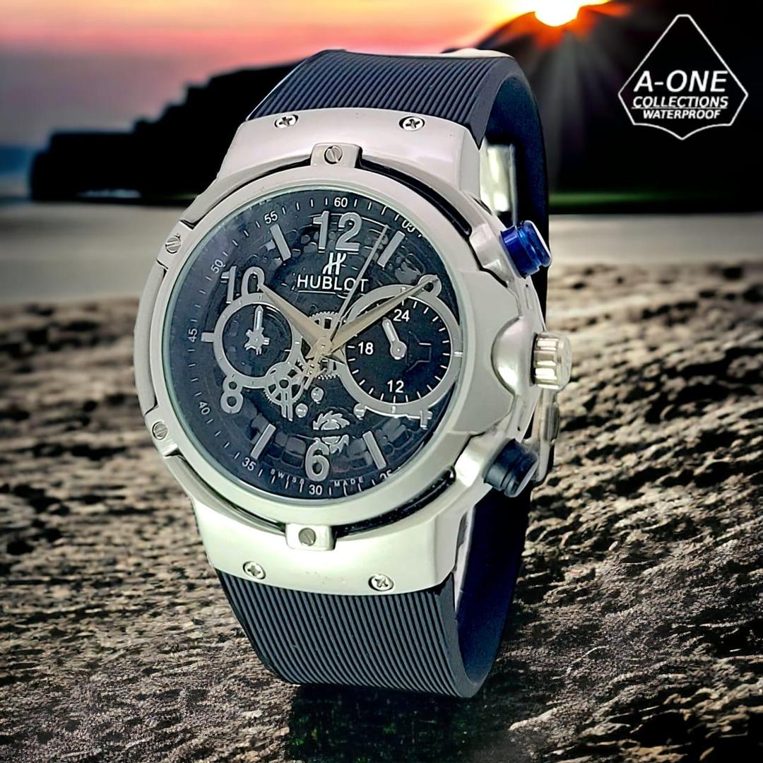 Man's Water Resistant Watch