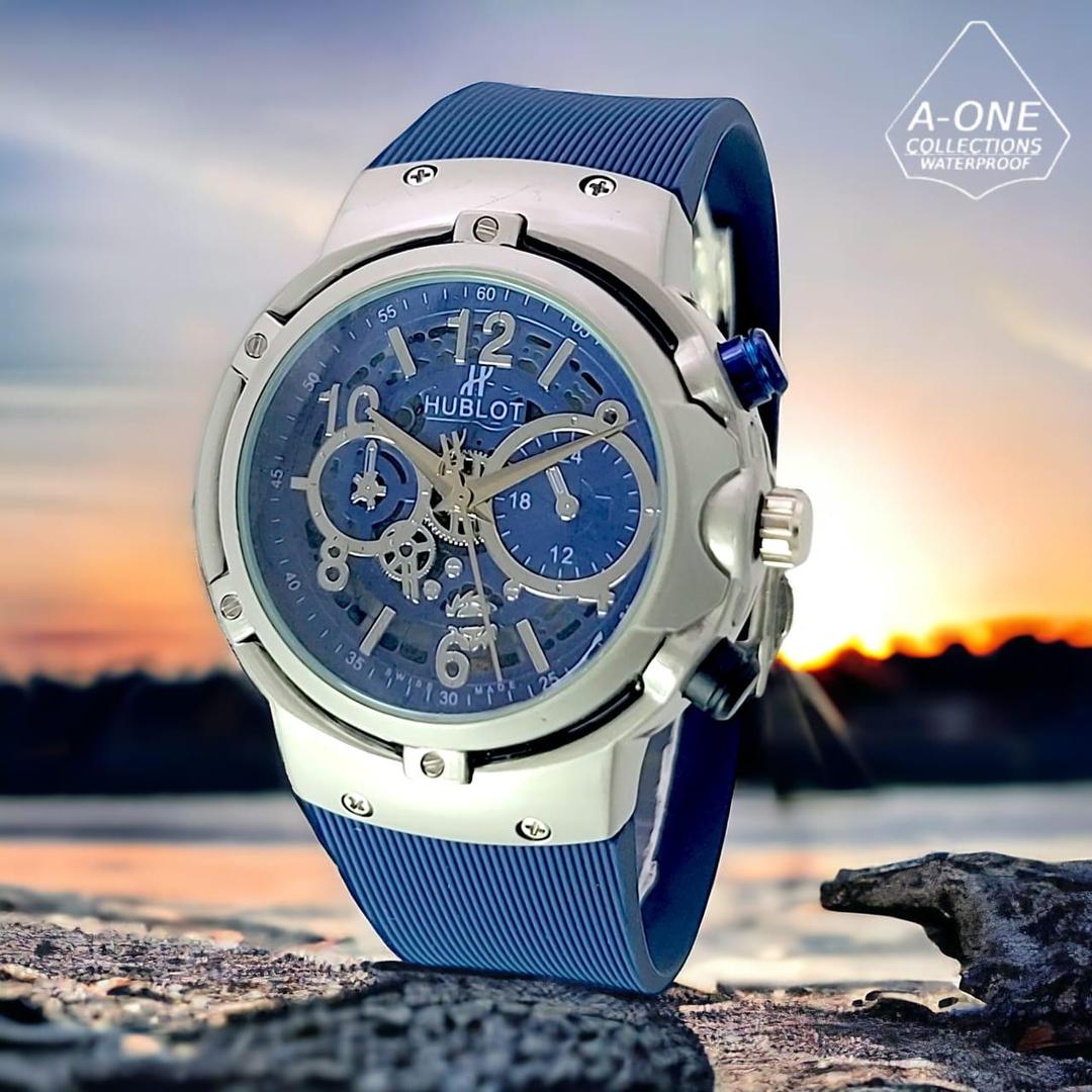 Man's Water Resistant Watch
