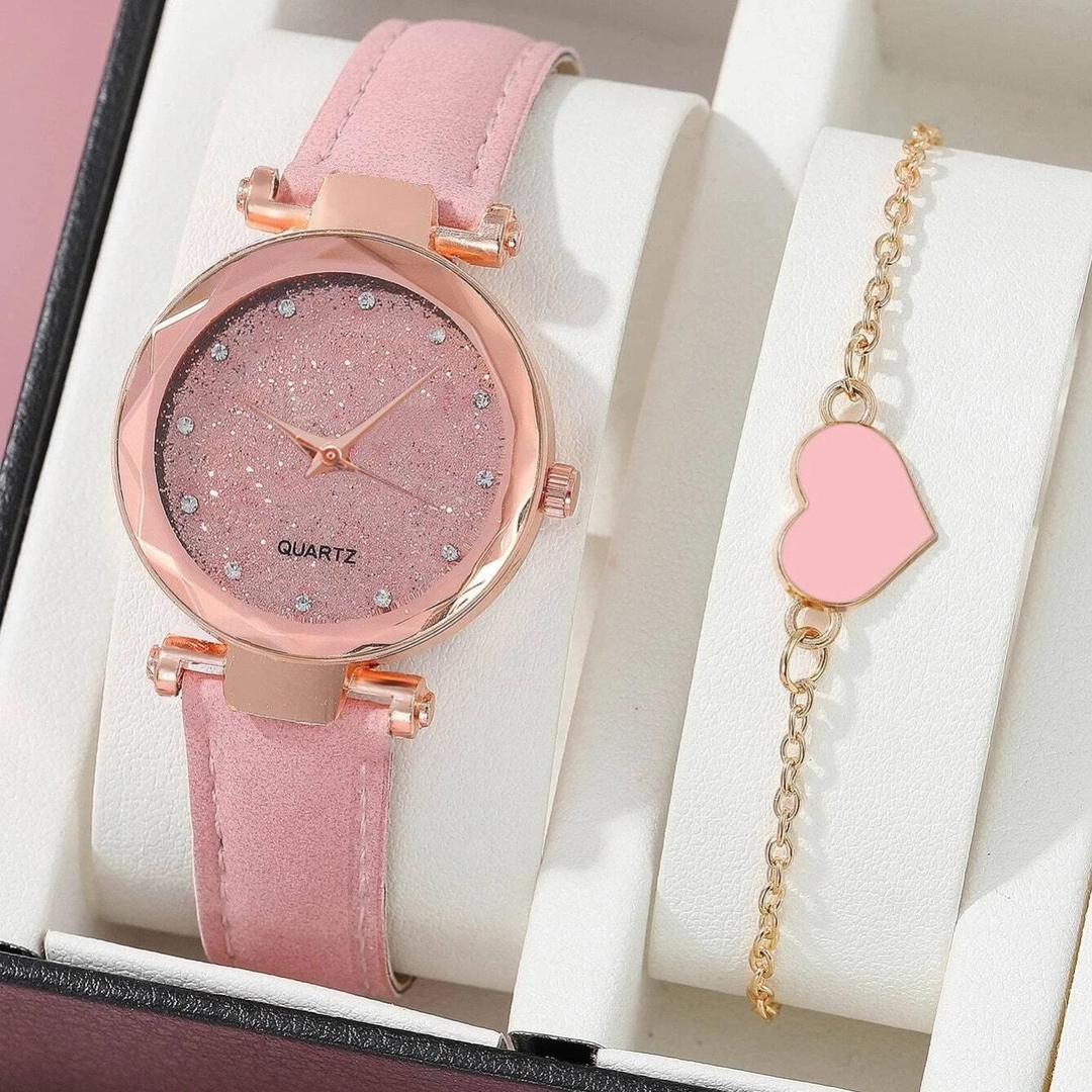 Woman's Quartz Water Resistant Round Analogue watch