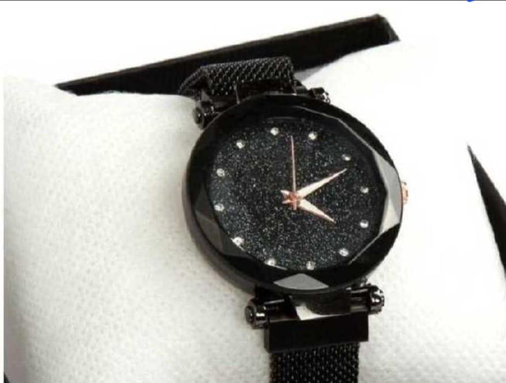 Stunning Woman's Rose Gold Quartz Watch